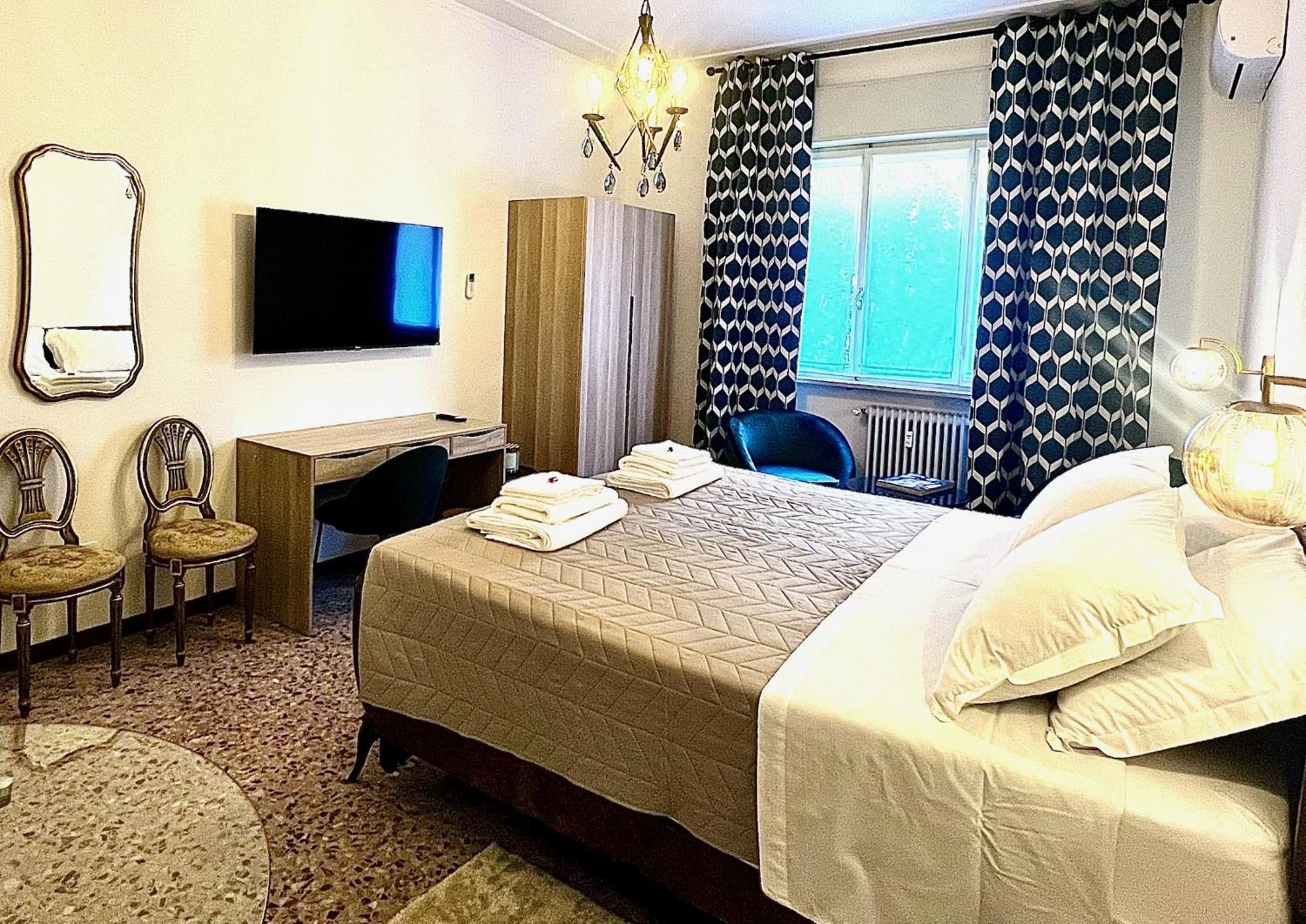 Casa Margherita Пьяченца Экстерьер фото